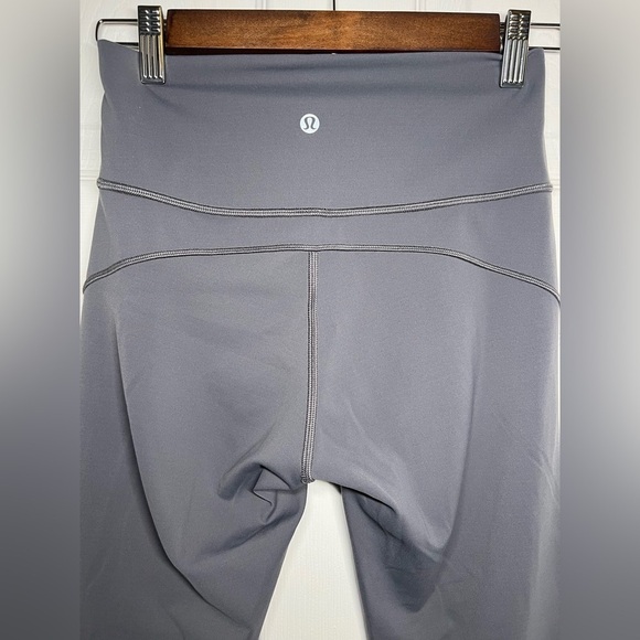 Lululemon All The Right Places Crop II Leggings Women’s Size 6 - Picture 4 of 8